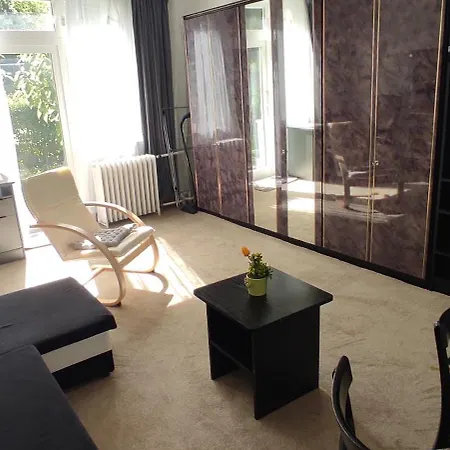 In The Heart Of Parliament 2 Min 47m2 And Garden Budapest